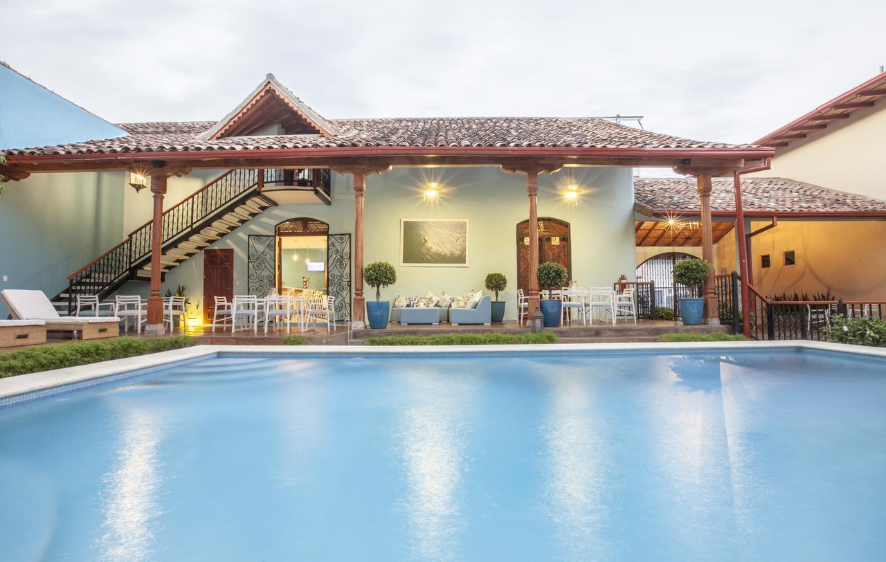 Hotel Plaza Marbella Granada Esterno foto