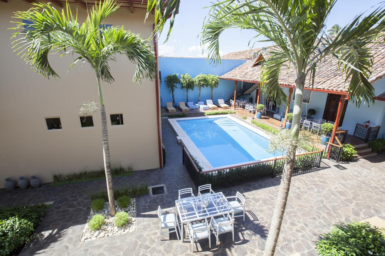 Hotel Plaza Marbella Granada Esterno foto